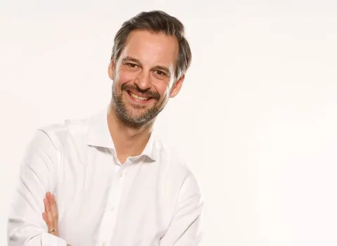 Portrait von Max von Düring, einem Seminarleiter für Seminare der bad & heizung concept AG.